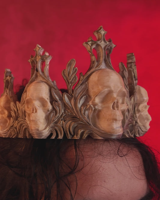 👑 Crown of the Damned